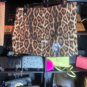 Leopard Print mini skirt with sequins